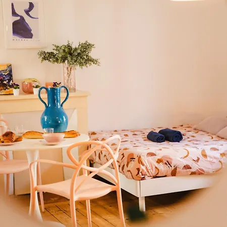 Navyrose - Joli - Centre De