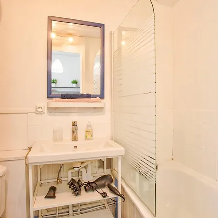 Navyrose - Joli - Centre De * Caen