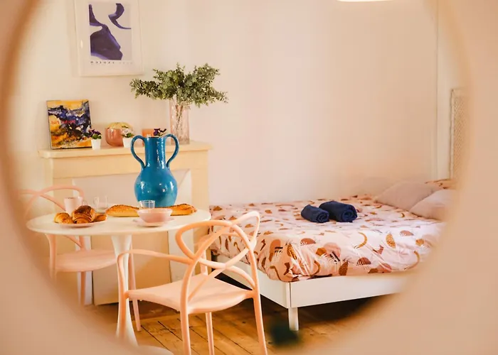 Navyrose - Joli - Centre De